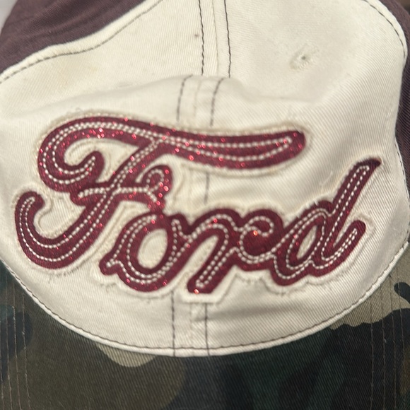 Women’s brown/camouflage Ford adjustable baseball cap trucker hat. 100% One size - Picture 2 of 7